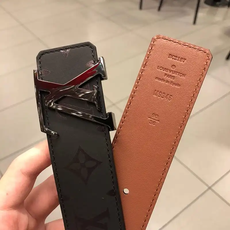 LV s Belte 19xf0019