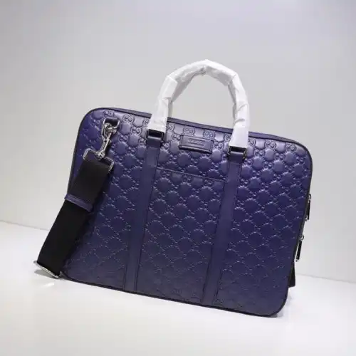 G*u*i briefcases 19gm0038
