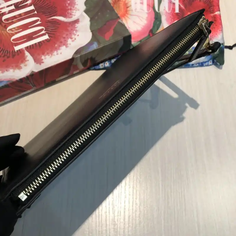 G*u*i bags 20guc0055