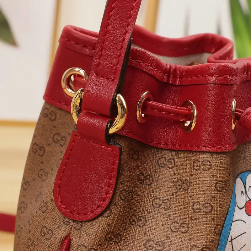 G*u*i bags 2104dj0073