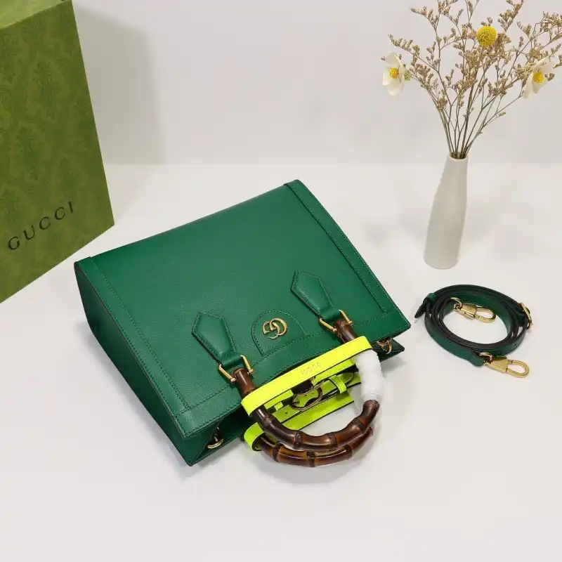 G*u*i s bags 2108dj0080