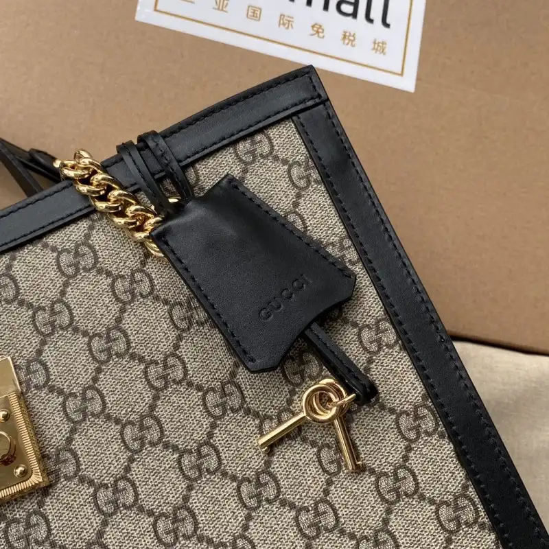 G*u*i s bags 2108ya0083