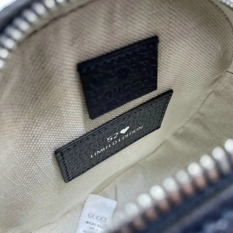 G*u*i bag 2109ya0100