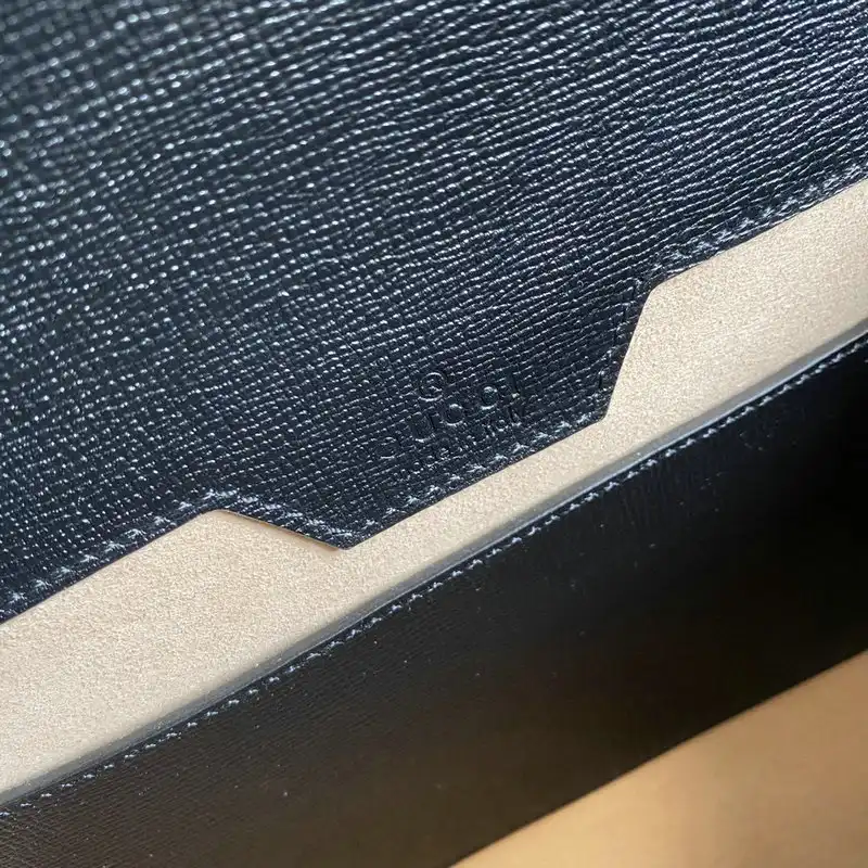 G*u*i bags 2110ya0054