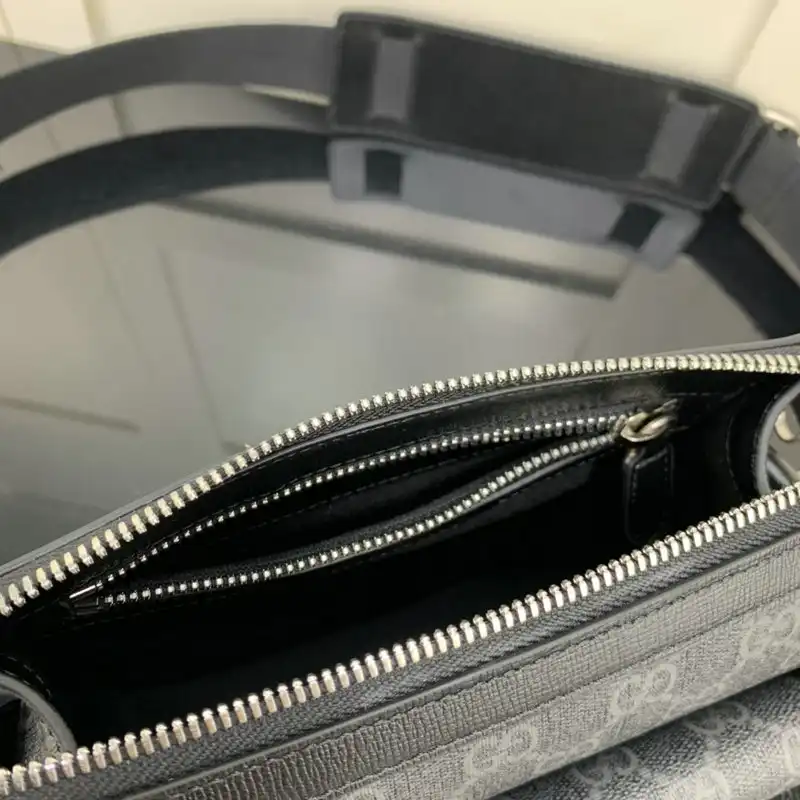 G*u*i bag 2112ya0094