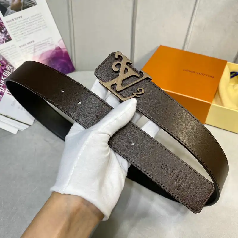 LV Belts 2201XA0058