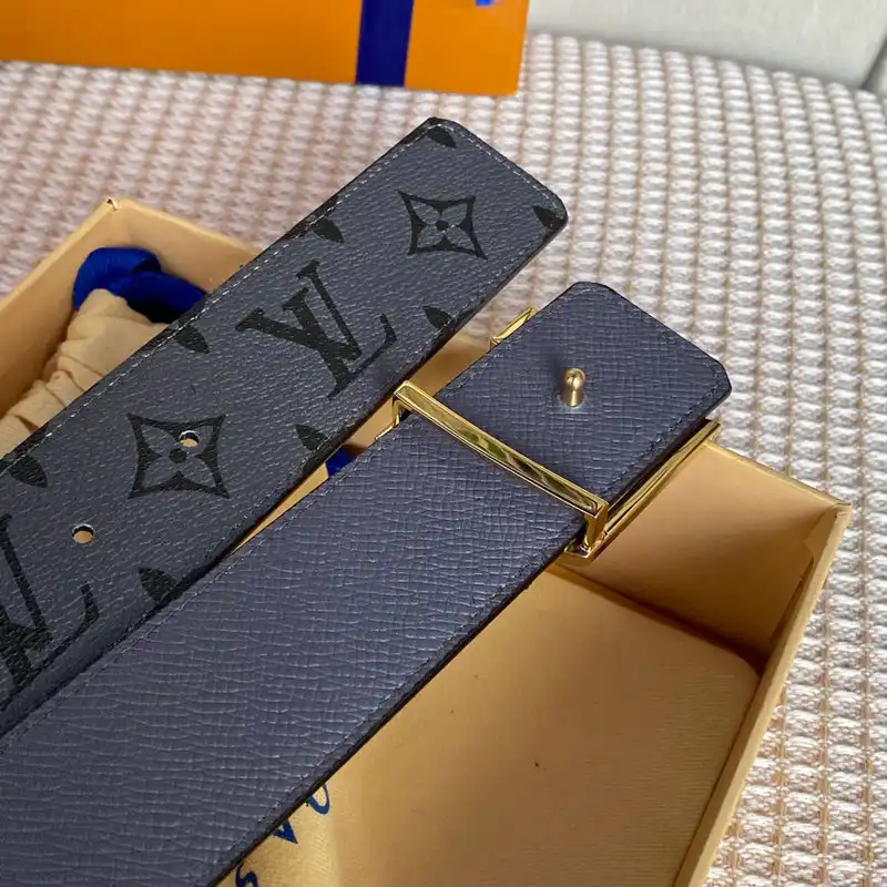LV Belts 2204XF0010