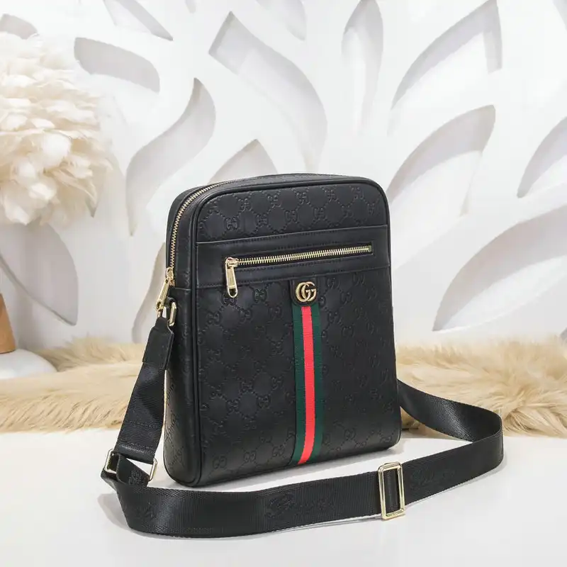 G*u*i bag 2209yz0005