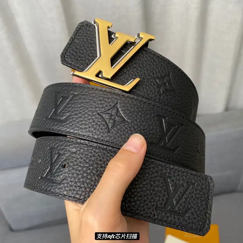LV Belts 2210XA0001