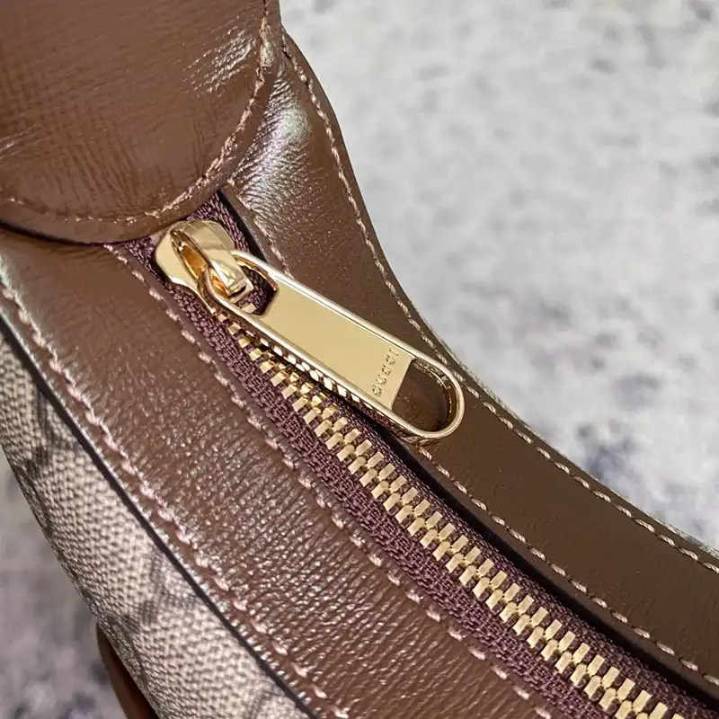 G*u*i bag 2211dj0067