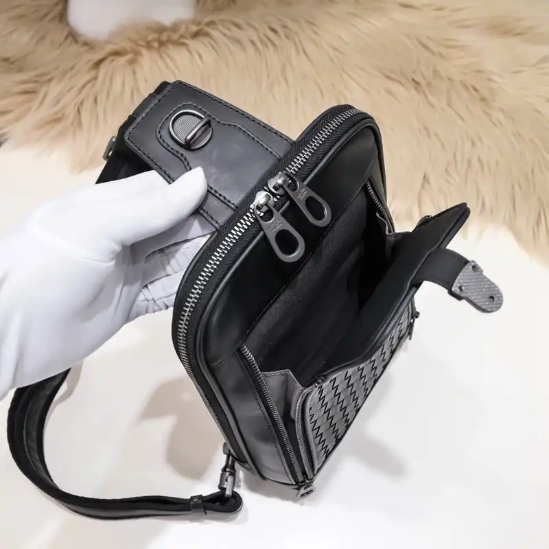 Bottega Veneta Bag 2212YZ0052