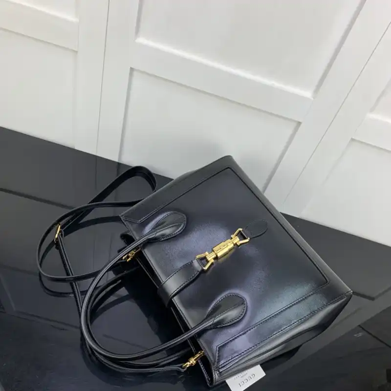 G*u*i bag 2309ya0072