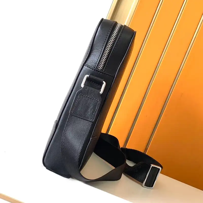 G*u*i bags 2404ya0002