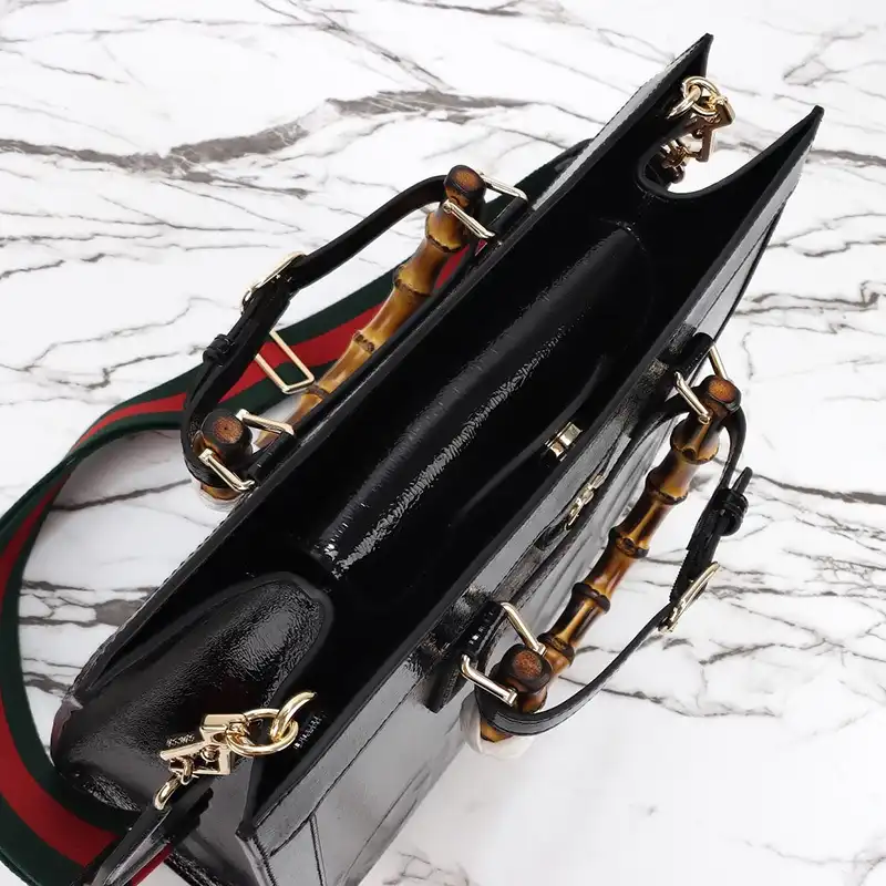 G*u*i bags 2407ya0003