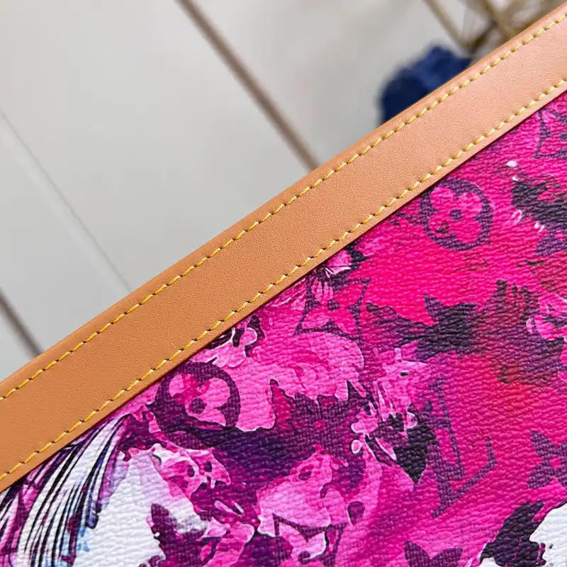 G*u*i bags 2407ya0022