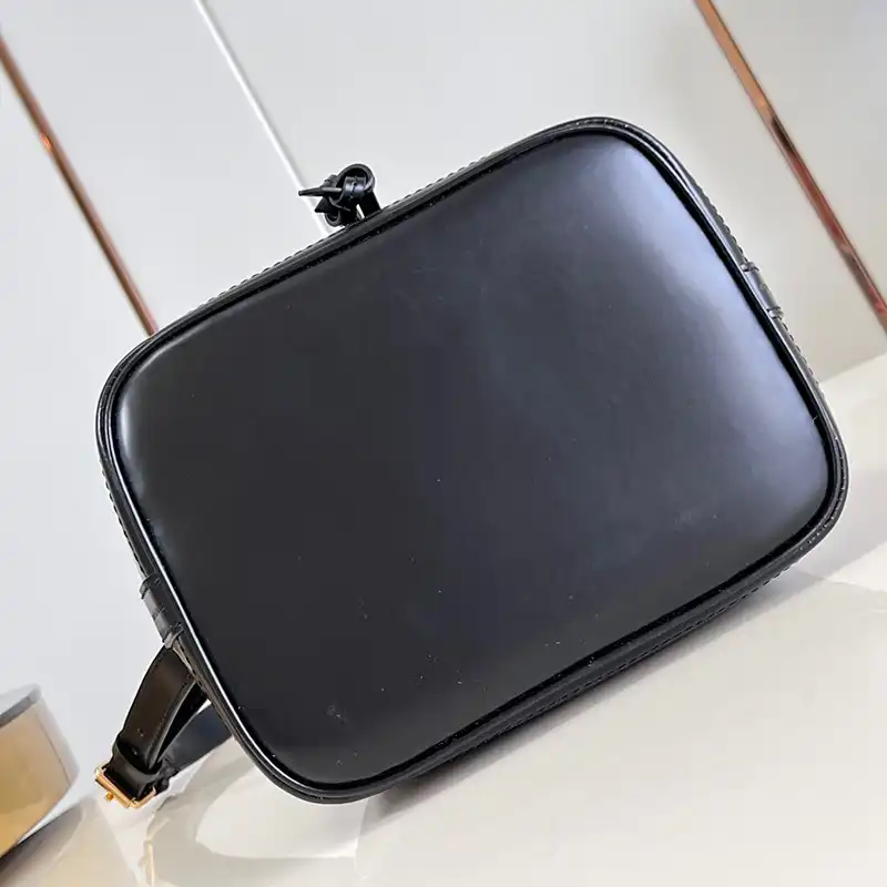 G*u*i bags 2407ya0169