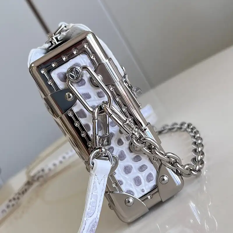 G*u*i bags 2407ya0179