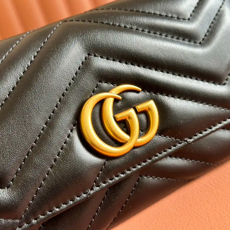 G*u*i bags 2407yz0241