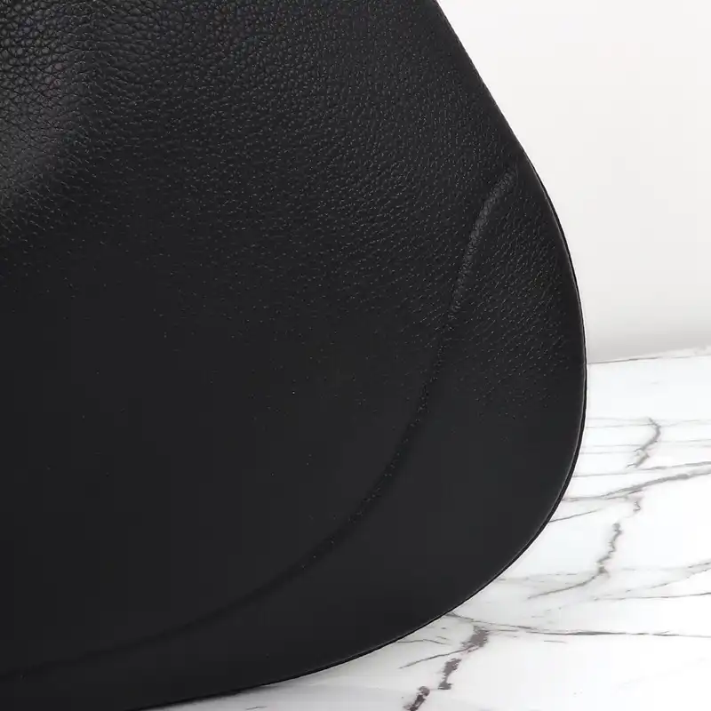 G*u*i bags 2411ya0188