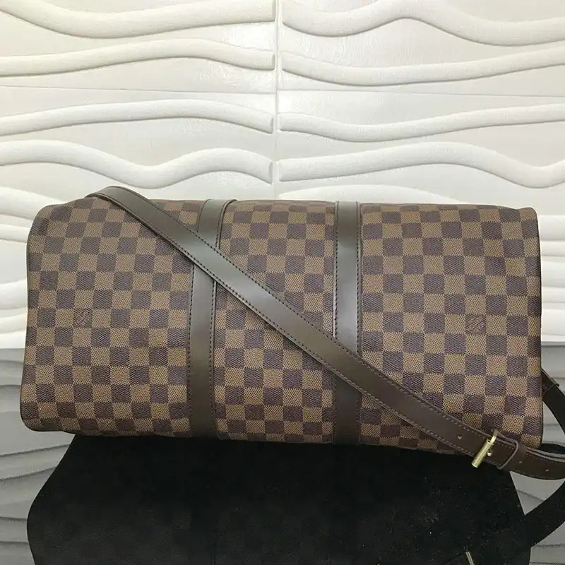 LV Bags 19T1L0642