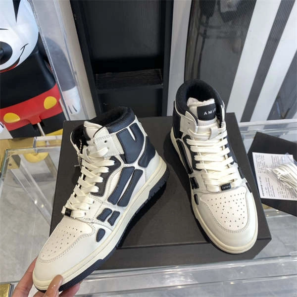 AMIR1 SNEAKERS GoAnywhere 667