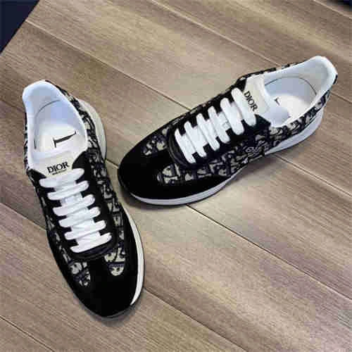 DR Sneaker Unisex 1127