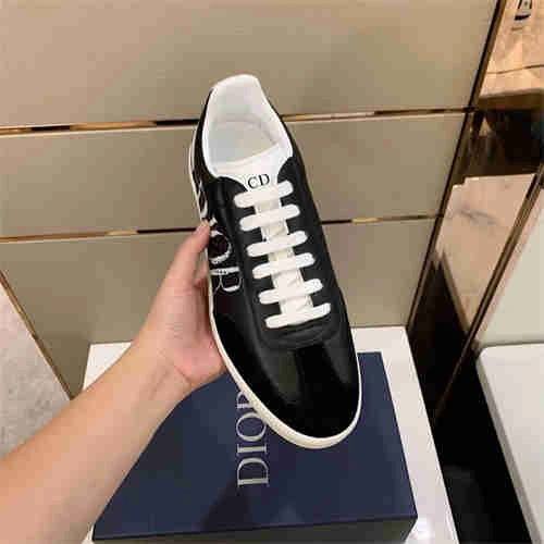 DR Sneaker Sustainable 1134