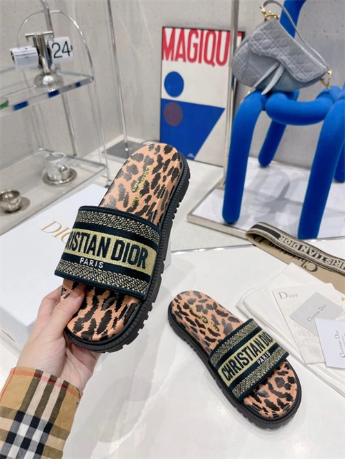 Dio Slipper TopPick 5821