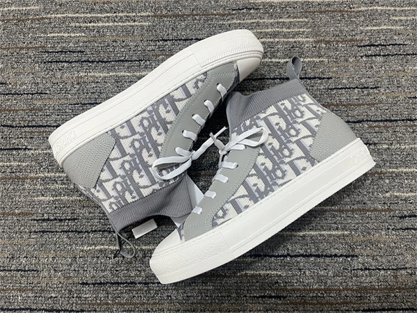 Dr Sneaker TopPick 1370