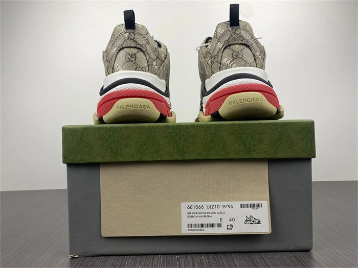 Chic Gocci x BLCG The Hacker Project Triple S Beige 677192 ULZ10 38