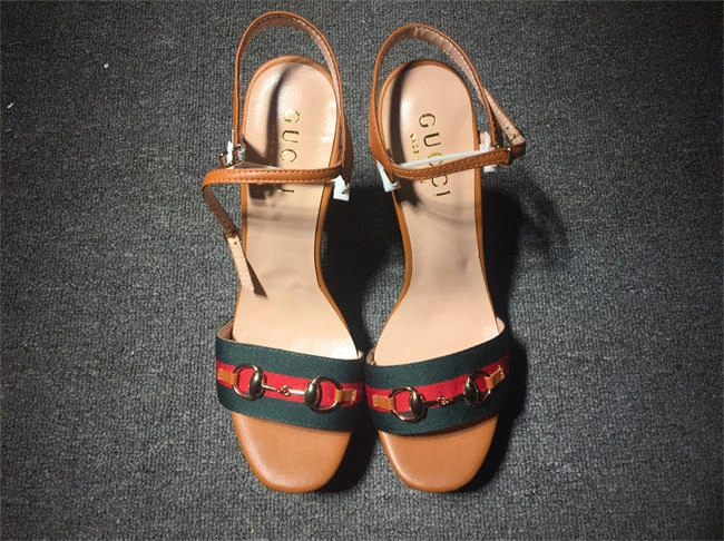 G*u*i boot women sleek 529