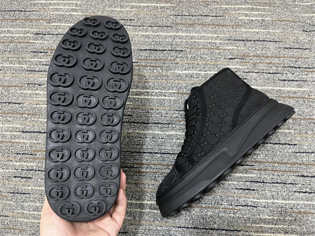 G*u*i high top sneaker efficient 213