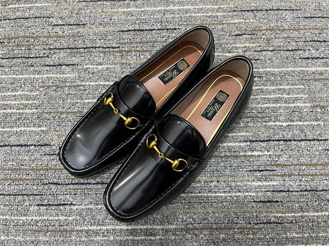 G*u*i loafer sustainable 334