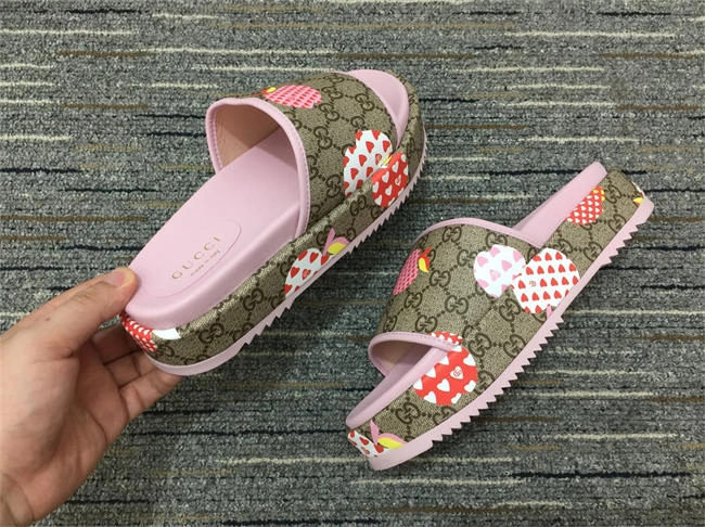 G*u*i side women original 475