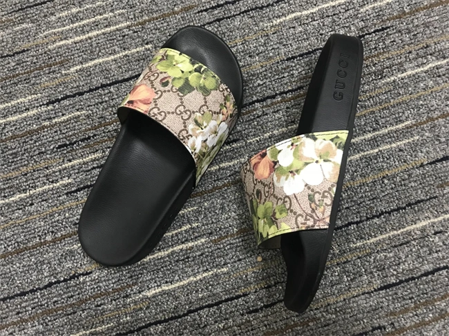 G*u*i slide unisex 382