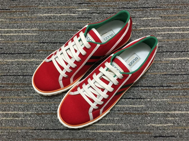 classic G*u*i tennis 1977 sneaker 79