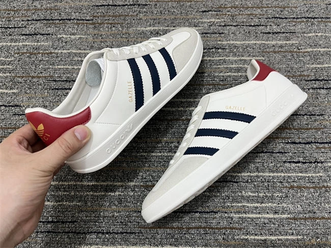 flexible G*u*i x adidas 52