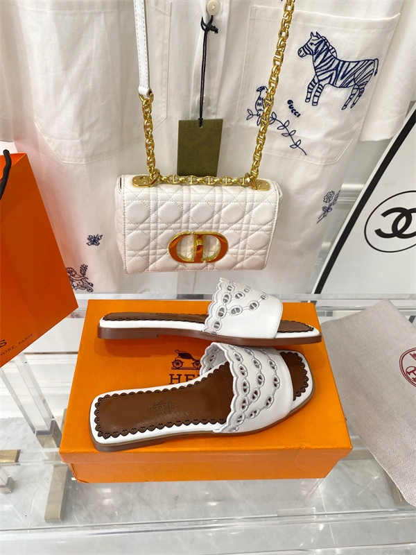 Durable H Slipper 2375