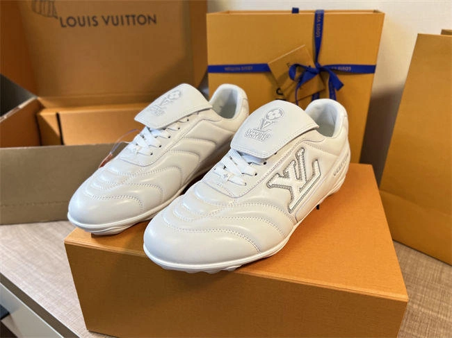 Louis Vuitton WrinkleFree 1668