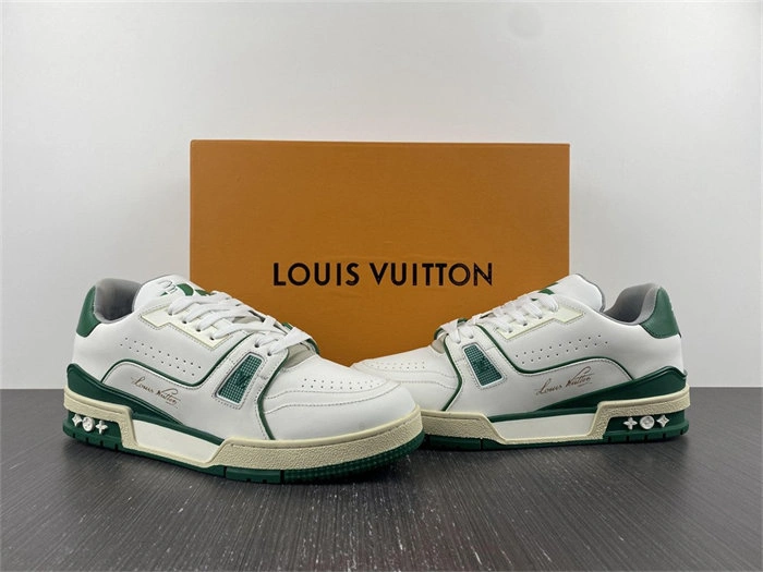 Luis Vitton LV Trainer Sneaker Low White Green 1A54HM FashionForward 1706