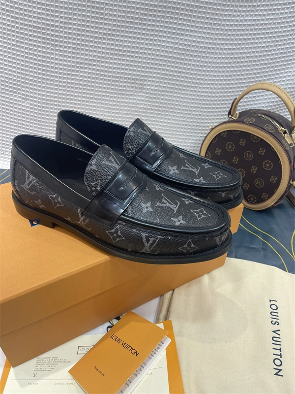 Lv Loafer UrbanChic 1930
