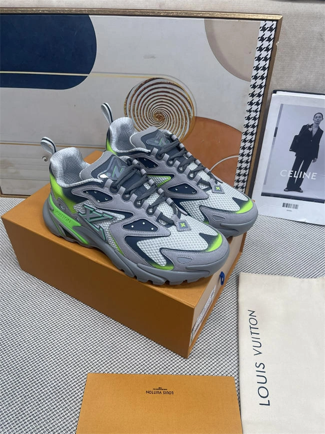 Lv Trainer Sneaker Contemporary 2132