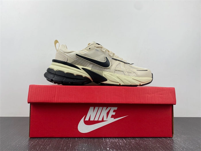 Reliable NIKEV2K Runtekk 3XL  FD0736- 5296