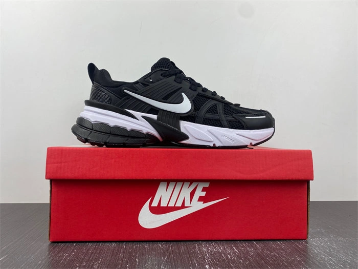 NIKEV2K Runtekk 3XL  FD0736- SmoothTexture 5294