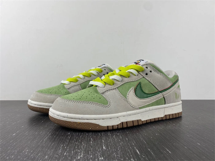 Soft Nike Dunk Low SE 85 Double Swoosh DO9457-100X 4657