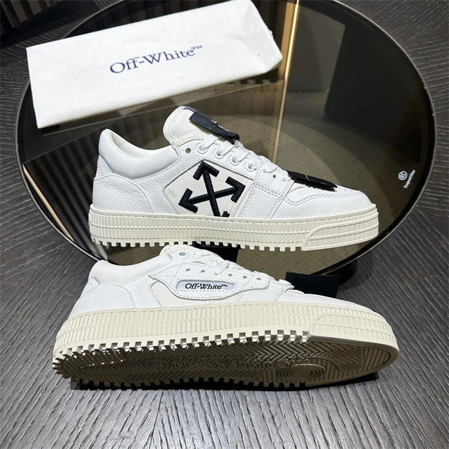 GoAnywhere Off-White Sneaker 3101